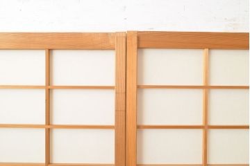 ヴィンテージ建具　和製ビンテージ　明るい木肌が和やかな雰囲気を生み出すシンプルな障子戸4枚セット(引き戸、建具)(R-051503)