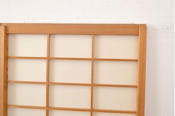 ヴィンテージ建具　和製ビンテージ　明るい木肌が和やかな雰囲気を生み出すシンプルな障子戸4枚セット(引き戸、建具)(R-051503)