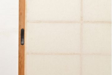 ヴィンテージ建具　和製ビンテージ　明るい木肌が和やかな雰囲気を生み出すシンプルな障子戸4枚セット(引き戸、建具)(R-051503)