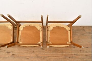 イギリスヴィンテージ　チーク材　すっきりとしたデザインが取り入れやすいダイニングチェア4脚セット(椅子、イス、ビンテージ)(R-051507)