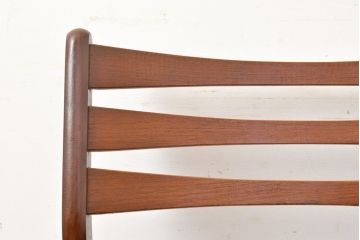 北欧ヴィンテージ　チーク材　メンズライクなお部屋にも合う、シャープなデザインが格好良いダイニングチェア2脚セット(椅子、イス、ビンテージ)(R-051509)