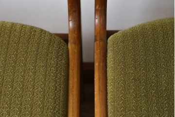 デンマークビンテージ　北欧家具　グリーンのファブリックとチーク材の木色が温かみのある空間を演出するチェア4脚セット(ダイニングチェア、ヴィンテージ)(R-051514)