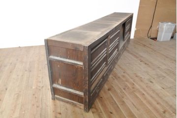 和製アンティーク　前面ヒノキ材　特大サイズ!九尺収納箪笥キャビネット(水屋箪笥、食器棚、収納棚、サイドボード)(R-051517)