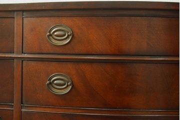 ビンテージ家具　DREXEL HERITAGE(ドレクセルヘリテイジ)　アメリカ輸入モデル　格調高い佇まいが上品なサイドボード(サイドキャビネット、収納棚、ヴィンテージ)(R-051518)