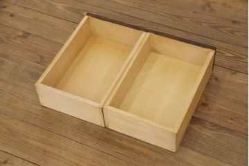 中古　北海道民芸家具　クラシカルな雰囲気が魅力!落ち着きのある空間づくりにおすすめのサイドボード(キャビネット、収納棚、リビングボード)(R-051519)