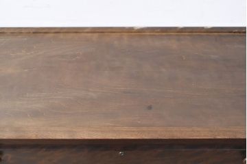 中古　北海道民芸家具　天板リメイク　シックな雰囲気漂うローチェスト(ローボード、引き出し、テレビボード、テレビ台)(R-051525)