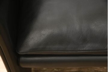 中古　美品　Cassina(カッシーナ)　401 BREAK(ブレーク)　MARIO BELLINI(マリオベリーニ)　キャスター付きアームチェア(ダイニングチェア、一人掛けソファ、1P)(定価約46万円)(R-051526)