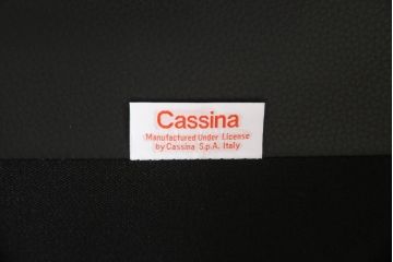 中古　美品　Cassina(カッシーナ)　401 BREAK(ブレーク)　MARIO BELLINI(マリオベリーニ)　キャスター付きアームチェア(ダイニングチェア、一人掛けソファ、1P)(定価約46万円)(R-051526)