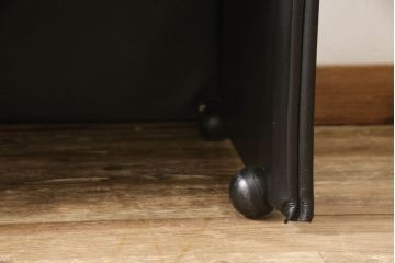中古　美品　Cassina(カッシーナ)　401 BREAK(ブレーク)　MARIO BELLINI(マリオベリーニ)　キャスター付きアームチェア(ダイニングチェア、一人掛けソファ、1P)(定価約46万円)(R-051527)