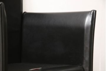 中古　美品　Cassina(カッシーナ)　401 BREAK(ブレーク)　MARIO BELLINI(マリオベリーニ)　キャスター付きアームチェア(ダイニングチェア、一人掛けソファ、1P)(定価約46万円)(R-051527)
