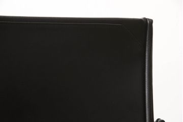 中古　美品　Cassina(カッシーナ)　401 BREAK(ブレーク)　MARIO BELLINI(マリオベリーニ)　キャスター付きアームチェア(ダイニングチェア、一人掛けソファ、1P)(定価約46万円)(R-051528)