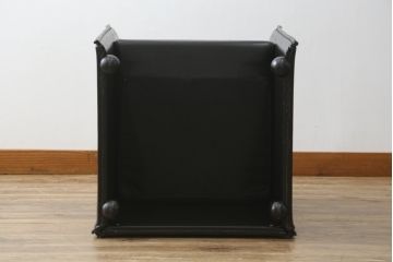 中古　美品　Cassina(カッシーナ)　401 BREAK(ブレーク)　MARIO BELLINI(マリオベリーニ)　キャスター付きアームチェア(ダイニングチェア、一人掛けソファ、1P)(定価約46万円)(R-051529)