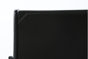 中古　美品　Cassina(カッシーナ)　401 BREAK(ブレーク)　MARIO BELLINI(マリオベリーニ)　キャスター付きアームチェア(ダイニングチェア、一人掛けソファ、1P)(定価約46万円)(R-051530)