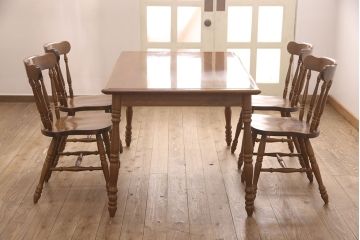 ヴィンテージ家具　和製ビンテージ　柏木工(KASHIWA・カシワ)　天板デコラ板　木の温もりを感じられるダイニングセット(ダイニングテーブル、4人掛け、ダイニングチェア4脚、板座チェア)(R-051533)