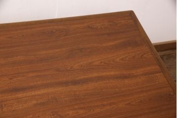 ヴィンテージ家具　和製ビンテージ　柏木工(KASHIWA・カシワ)　天板デコラ板　木の温もりを感じられるダイニングセット(ダイニングテーブル、4人掛け、ダイニングチェア4脚、板座チェア)(R-051533)