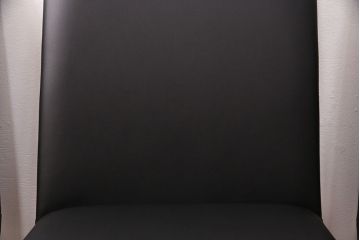 中古　美品　2019年製　アビタスタイル(AbitaStyle)　TRICK(トリック)チェア　MYC0550　シックモダンなインテリアに合うチェア4脚セット(定価 4脚で約10万4千円)(ダイニングチェア、イス、椅子)(R-051534)