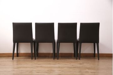 中古　美品　2019年製　アビタスタイル(AbitaStyle)　TRICK(トリック)チェア　MYC0550　シックモダンなインテリアに合うチェア4脚セット(定価 4脚で約10万4千円)(ダイニングチェア、イス、椅子)(R-051534)