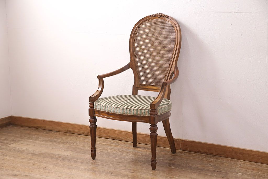 中古　美品　DREXEL HERITAGE(ドレクセルヘリテイジ)　Cameo Classics(キャメオクラシックス)　格調高い雰囲気が魅力のマホガニー製アームチェア(定価約33万円)(椅子、ダイニングチェア)(R-051539)