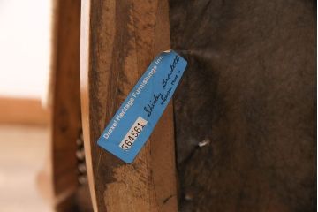 中古　美品　DREXEL HERITAGE(ドレクセルヘリテイジ)　Cameo Classics(キャメオクラシックス)　格調高い雰囲気が魅力のマホガニー製デスクチェア(定価約40万円)(椅子、オフィスチェア)(R-051540)