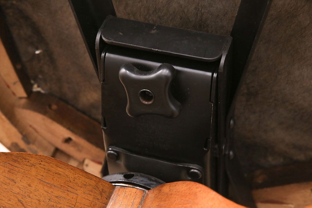 中古　美品　DREXEL HERITAGE(ドレクセルヘリテイジ)　Cameo Classics(キャメオクラシックス)　格調高い雰囲気が魅力のマホガニー製デスクチェア(定価約40万円)(椅子、オフィスチェア)(R-051540)