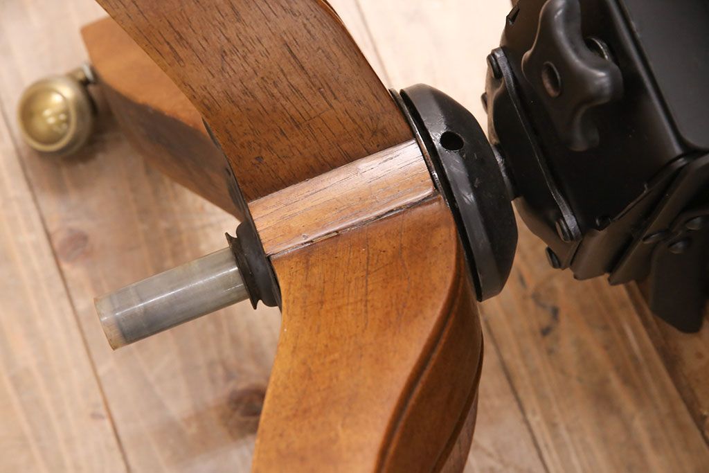 中古　美品　DREXEL HERITAGE(ドレクセルヘリテイジ)　Cameo Classics(キャメオクラシックス)　格調高い雰囲気が魅力のマホガニー製デスクチェア(定価約40万円)(椅子、オフィスチェア)(R-051540)