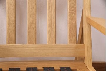 中古　極美品　ナラ材　karf(カーフ) standard label(スタンダードレーベル)　TOLIME(トリム)　温かい雰囲気が魅力的な1人掛けソファ(アームチェア、椅子)(定価約9万円)(R-051561)
