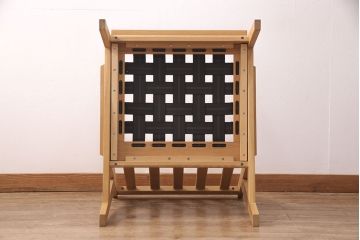 中古　極美品　ナラ材　karf(カーフ) standard label(スタンダードレーベル)　TOLIME(トリム)　温かい雰囲気が魅力的な1人掛けソファ(アームチェア、椅子)(定価約9万円)(R-051561)
