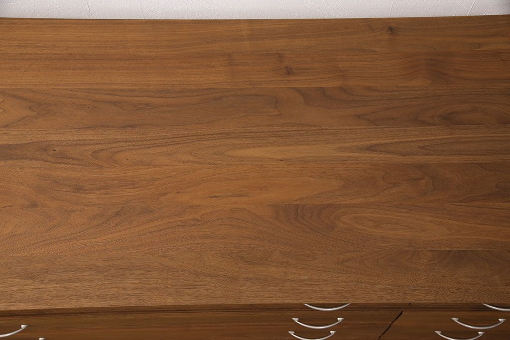 《台輪取り付け加工費込み》中古　シャルドネ(CHARDONNAY)　CRIVILLE(クリビーレ)　リメイク　ウォールナット材　仕切り付きが便利!ナチュラルな雰囲気が素敵なローチェスト(R-051563)