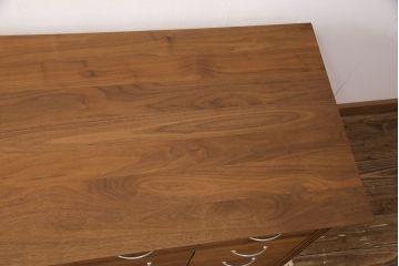 《台輪取り付け加工費込み》中古　シャルドネ(CHARDONNAY)　CRIVILLE(クリビーレ)　リメイク　ウォールナット材　仕切り付きが便利!ナチュラルな雰囲気が素敵なローチェスト(R-051563)