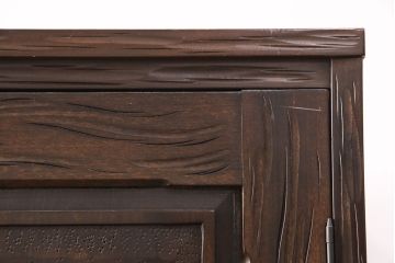 中古　伝統工芸　軽井沢彫り　図柄が珍しい!!　彫刻の意匠が華やかなワードローブ(洋服タンス)(R-051568)