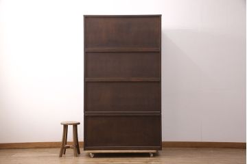 中古　伝統工芸　軽井沢彫り　図柄が珍しい!!　彫刻の意匠が華やかなワードローブ(洋服タンス)(R-051568)