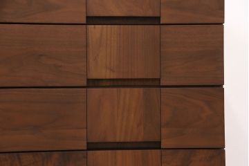 中古　美品　広島・府中家具いまだ　Craft Furniture IMADA ウォールナット材製のモダンなチェスト(ローチェストリビングボード、引き出し)(R-051573)