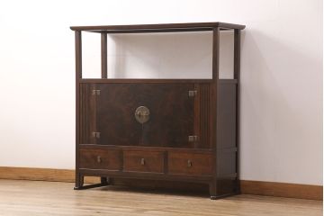 中古　松本民芸家具　和モダンな空間づくりに活躍するG型朝鮮棚(飾り棚、茶棚、茶箪笥、収納棚)(定価約46万円)(R-051586)