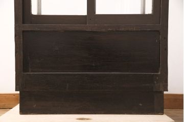 和製アンティーク　人気の縦型!すっきりとした佇まいのR型(曲面)ガラスケース(飾り棚、陳列棚)(R-051588)