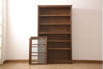 アンティーク家具　ナラ材　古い洋館で使われていた上品な雰囲気あふれる収納棚(食器棚、本箱、ブックケース、店舗什器、陳列棚)(R-051600)