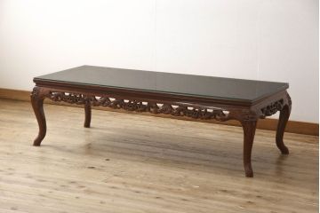 中古　美品　高級唐木家具　カリン材　彫りの意匠が見事なセンターテーブル(リビングテーブル、コンソールテーブル、花梨材)(定価約35万円)(R-051604)