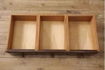中古　美品　松本民芸家具　特注品　落ち着きのある大人空間にもってこい!上品な重ね食器棚(収納棚、戸棚、キャビネット、飾り棚、本箱)(定価約55万円)(R-051611)