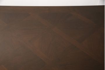 イギリスアンティーク家具　ウォールナット材　細かな細工に上質さが感じられる大型ドローリーフテーブル(ダイニングテーブル、エクステンションテーブル)(R-051617)