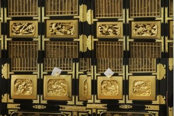 中古　未使用　展示品　100代　金仏壇「悟空」　取り入れやすいサイズが嬉しい長岡仏壇(定価約180万円)(R-051620)
