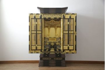 中古　未使用　展示品　100代　金仏壇「悟空」　取り入れやすいサイズが嬉しい長岡仏壇(定価約180万円)(R-051620)