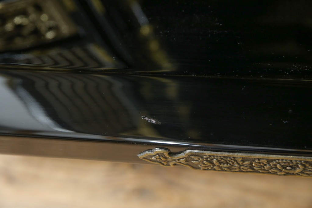 中古　未使用　展示品　70代　金仏壇「大空」　梨地塗り　落ち着きのある明るい佇まいが魅力の長岡仏壇　定価約120万円　(R-051622)