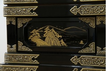 中古　未使用　展示品　70代　金仏壇「大空」　梨地塗り　落ち着きのある明るい佇まいが魅力の長岡仏壇　定価約120万円　(R-051622)