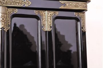 中古　未使用　展示品　70代　金仏壇「大空」　梨地塗り　落ち着きのある明るい佇まいが魅力の長岡仏壇(定価約120万円)(R-051622)
