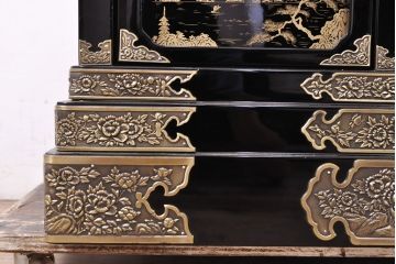 中古　未使用　展示品　70代　金仏壇「大空」　梨地塗り　落ち着きのある明るい佇まいが魅力の長岡仏壇(定価約120万円)(R-051622)
