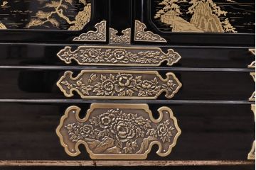 中古　未使用　展示品　70代　金仏壇「大空」　梨地塗り　落ち着きのある明るい佇まいが魅力の長岡仏壇(定価約120万円)(R-051622)