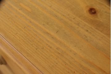 中古　PENNY WISE(ペニーワイズ)　パイン材　カントリーテイストの空間づくりにおすすめ!温もり溢れるカップボード(食器棚、収納棚、キャビネット)(R-051629)