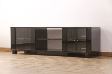 中古　美品　IDC大塚家具　バーズアイ　スプレンダーシリーズ　スタイリッシュなデザインで大人の空間を演出するテレビボード(テレビ台、ローボード、リビングボード、収納棚)(定価約43万円)(R-051632)