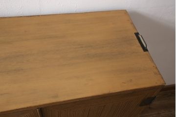 和製ヴィンテージ　衣装盆付き　渋く落ち着いた佇まいが魅力の二段重ね総桐箪笥(和タンス、着物箪笥、ビンテージ、桐たんす)(R-051633)
