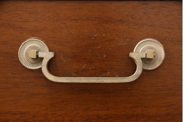中古　DREXEL HERITAGE(ドレクセルヘリテイジ)　Triune(トライユン)　マホガニー材　チェスト(サイドボード、引き出し、ドレッサー)(R-051634)