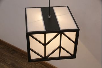 中古　松本民芸家具　矢羽型笠　モダンな雰囲気を醸しだす天井照明(吊り下げ照明、ペンダント照明、シェード)(R-051645)